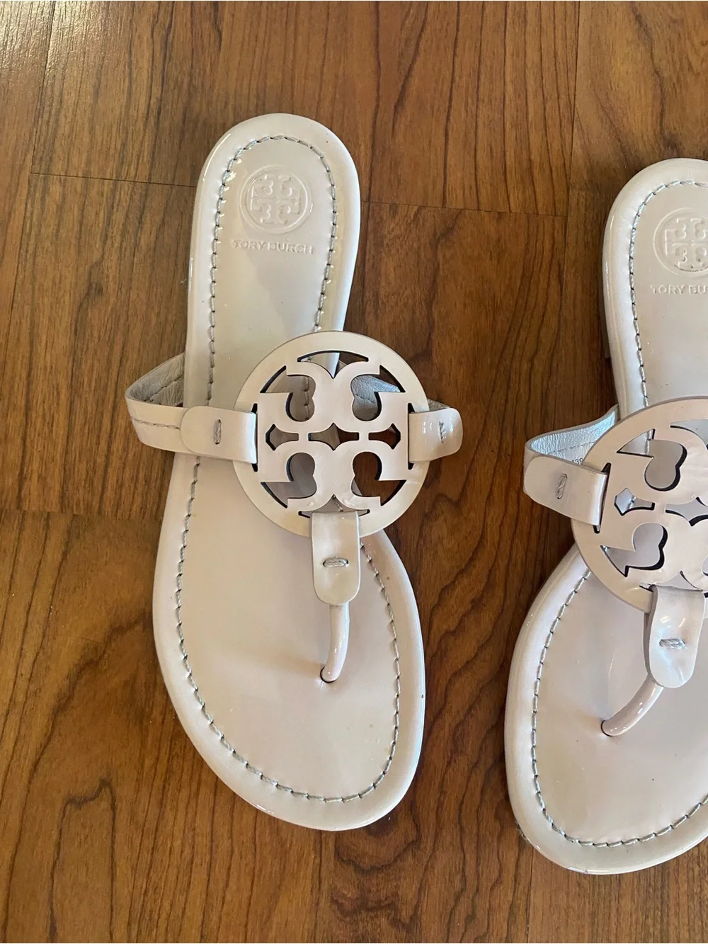 Tory Burch Miller Blush pink Patent Logo Thong Sandals